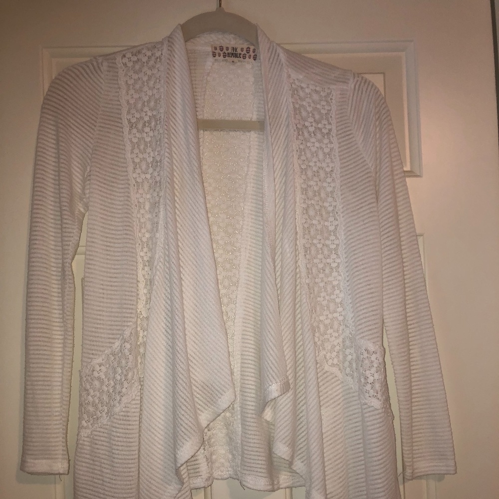 Girls white flowy sweater